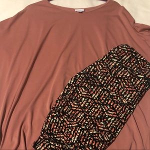 Lularoe Irma large and TC leggings